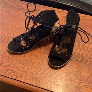 Lace up heeled shoes. Really cute.